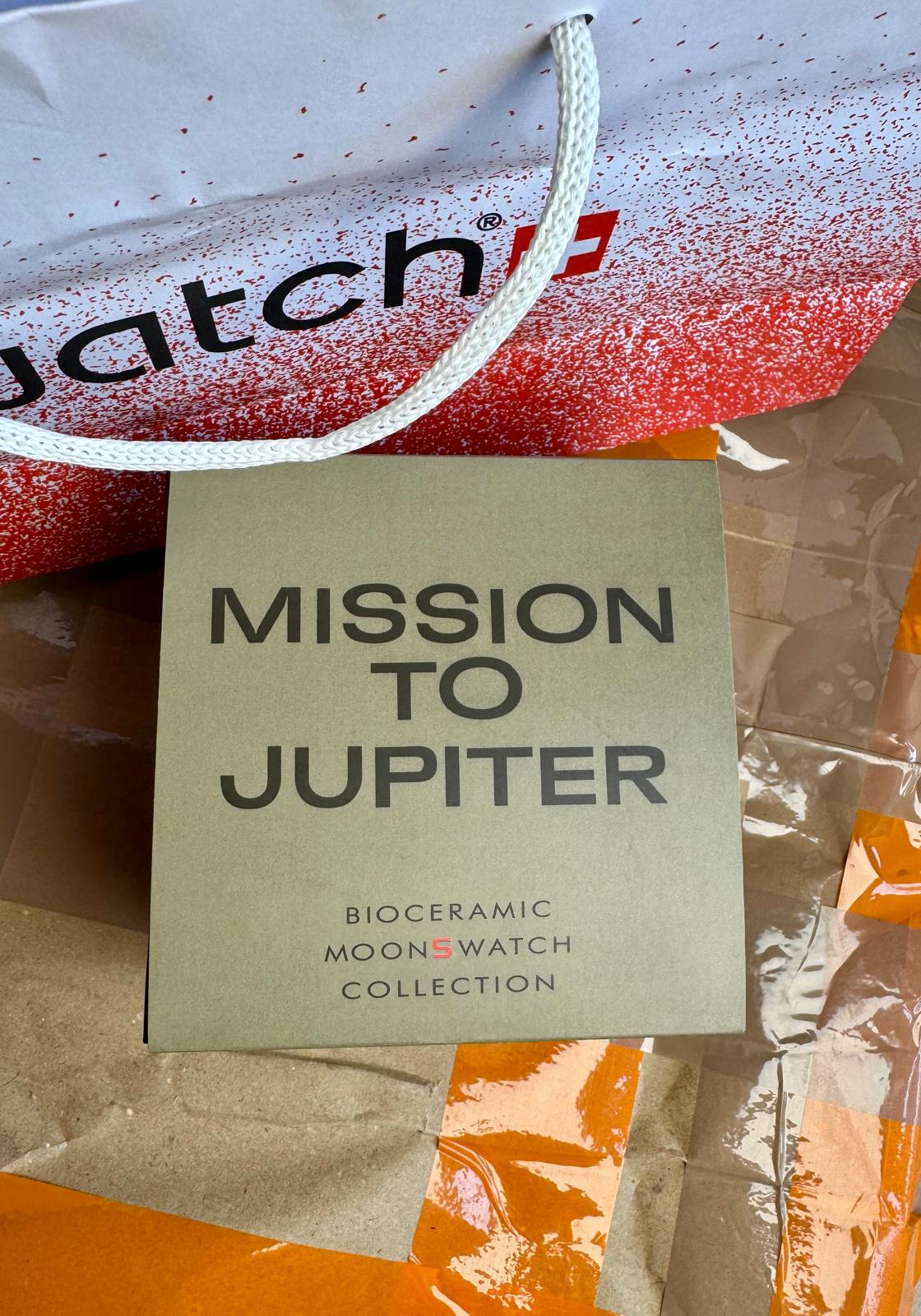 Swatch x Omega MoonSwatch Mission to Jupiter - SO33C100