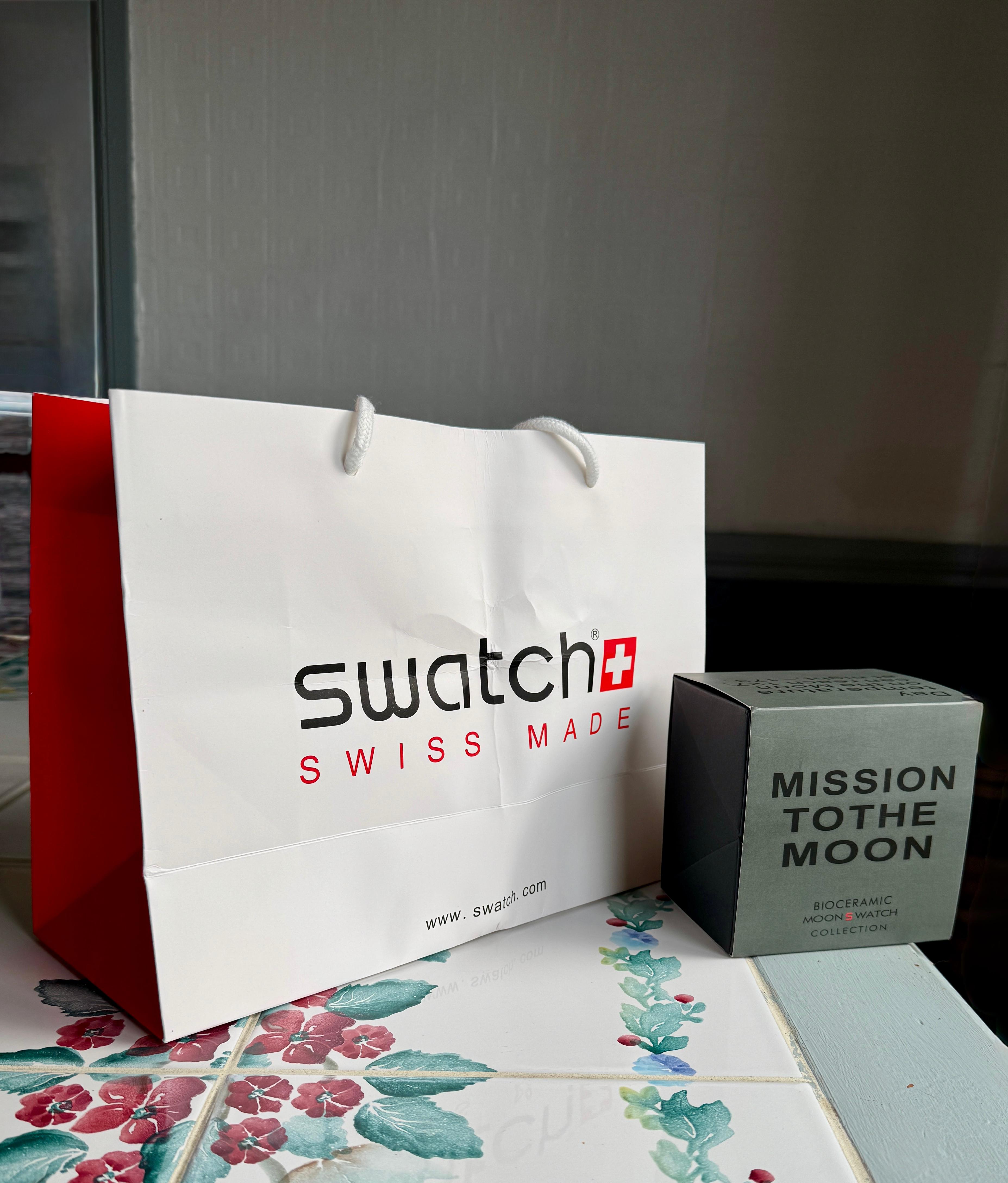 OMEGA x Swatch Mission to the Moon