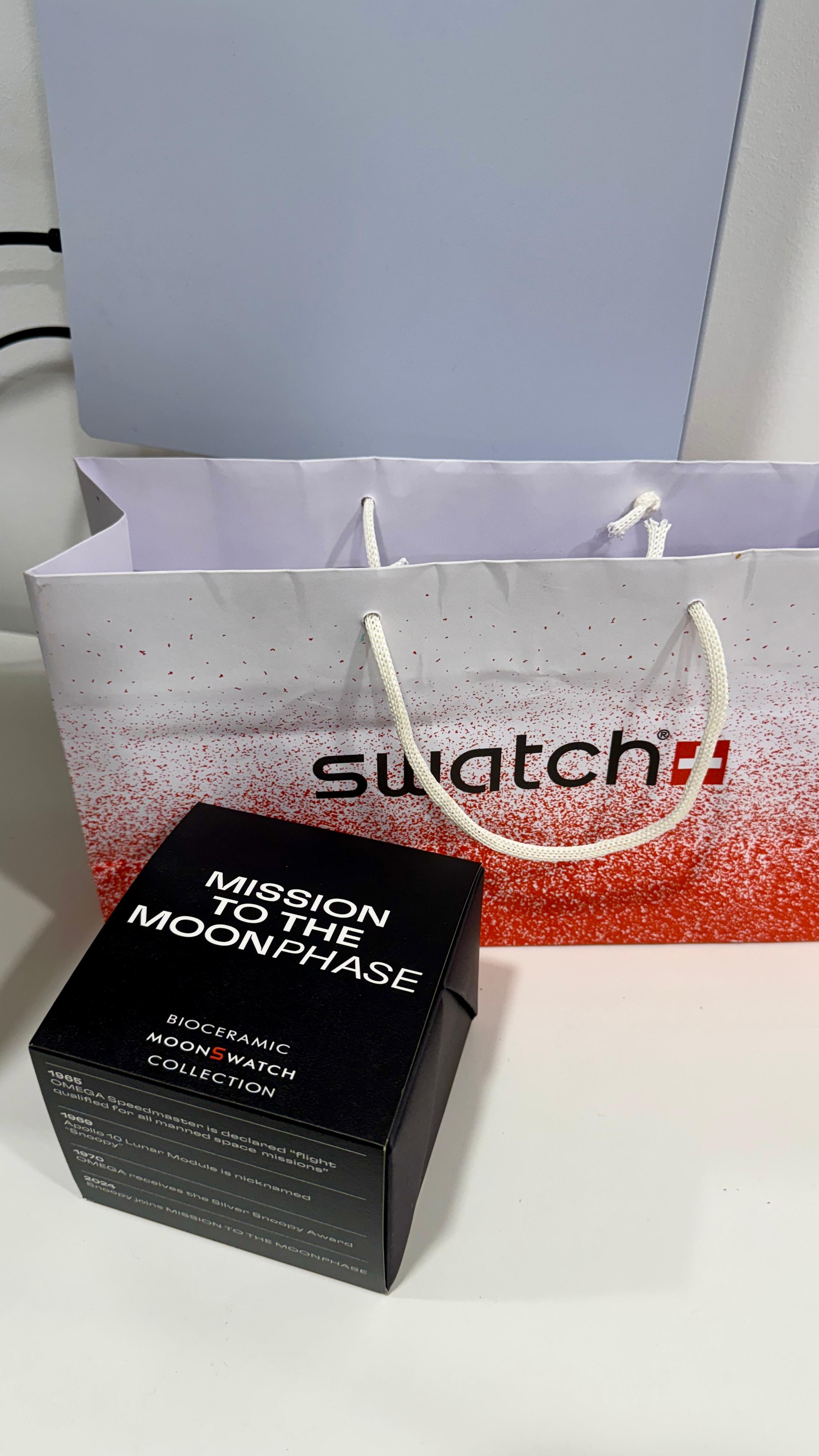 Omega x Swatch Moonswatch Mission To The Moonphase Chronograph Black Snoopy